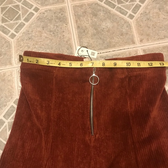 Zara Cropped Flare Pants - Picture 3 of 4